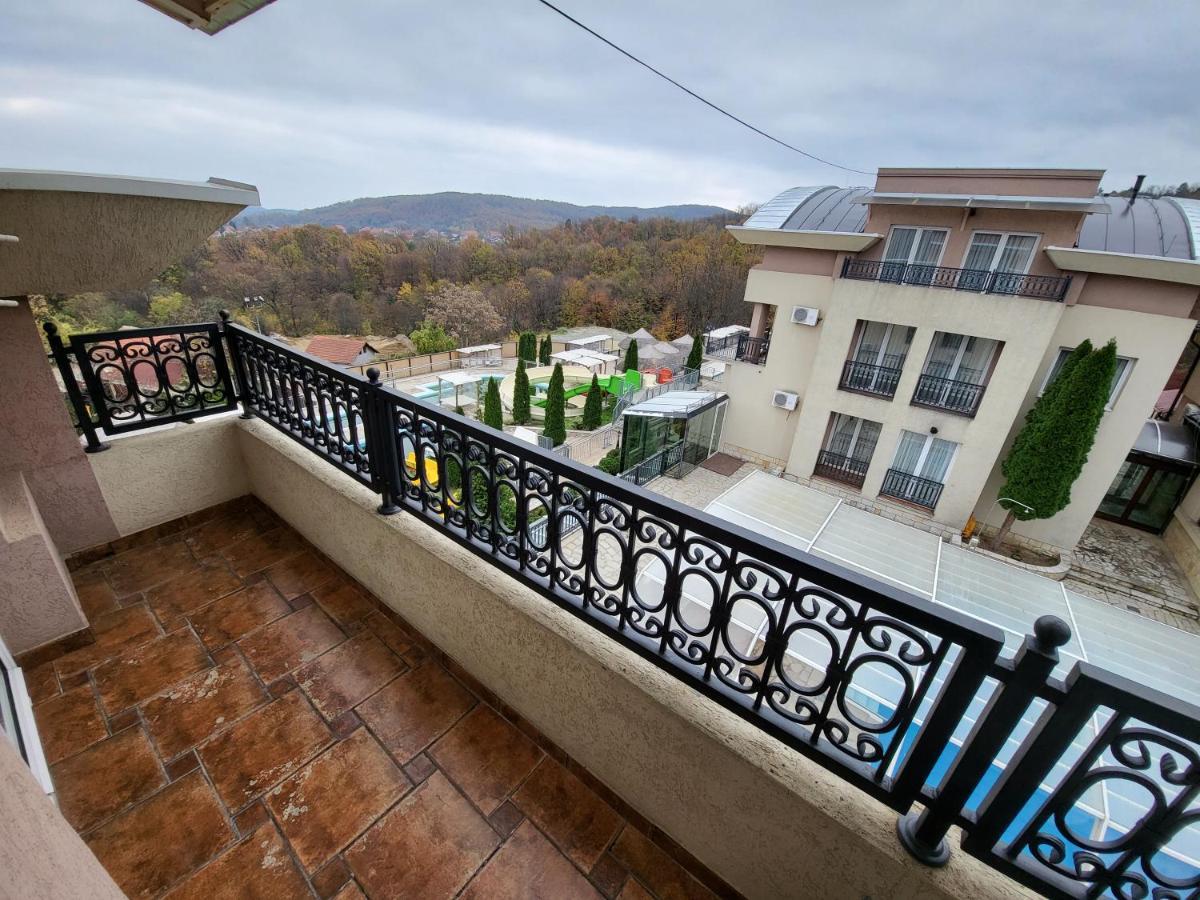 Sunny Hill Apartments & Aqua Park Vrnjačka Banja Exterior foto
